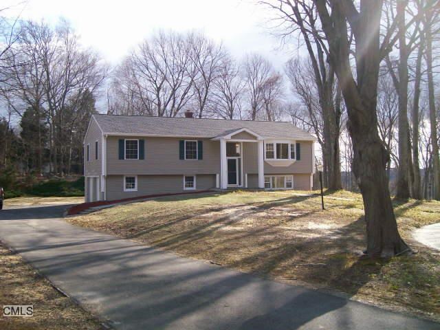 27 Buttonwood Drive