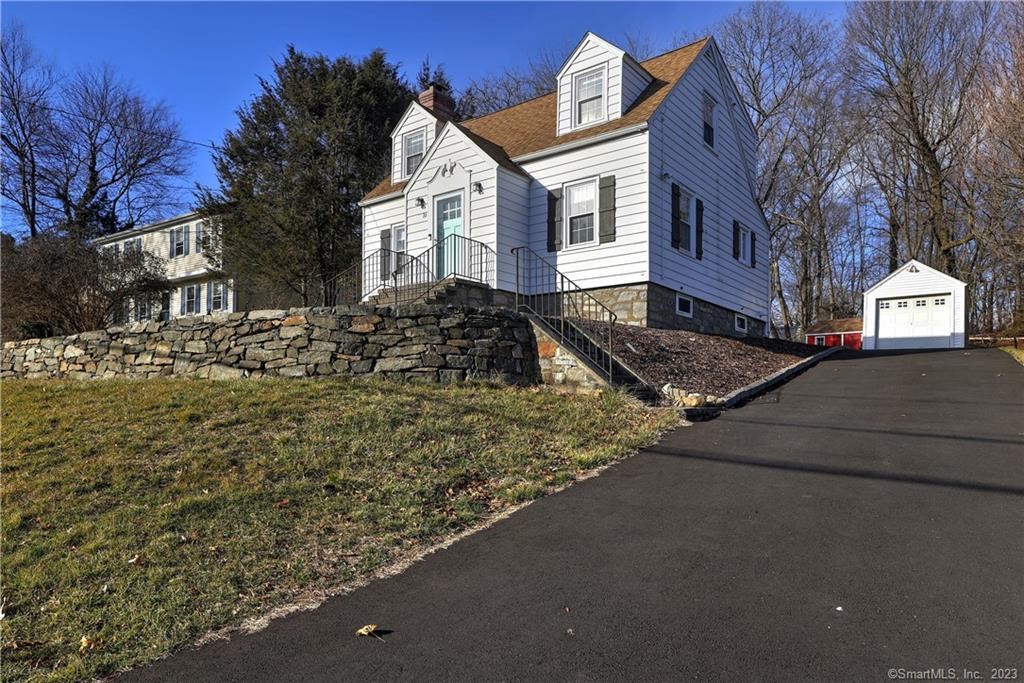 36 Beardsley Parkway