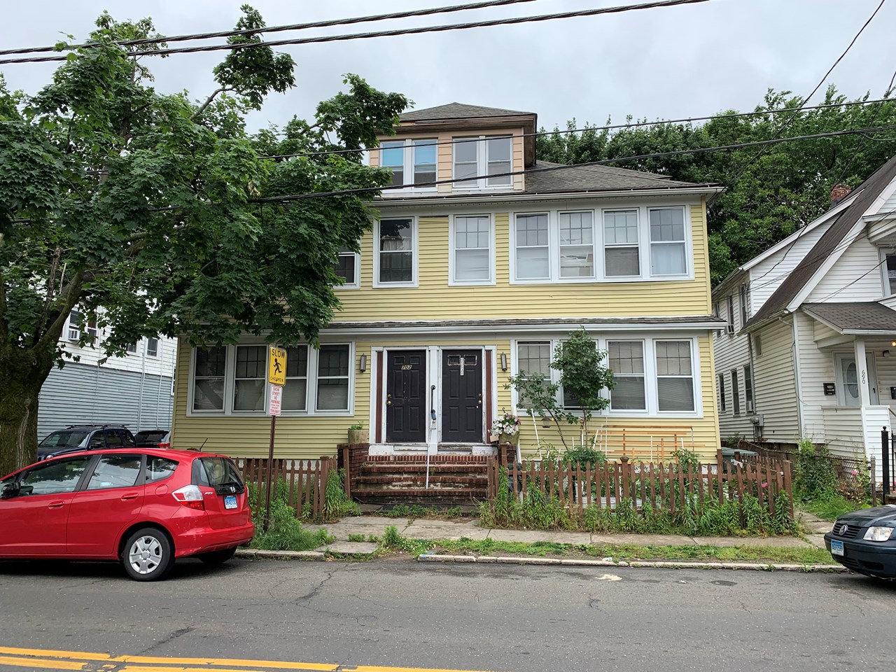 700 Brewster Street